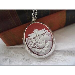 Christmas gift mom daughter wife- RED Dragonfly Mourning Locket Necklace Picture